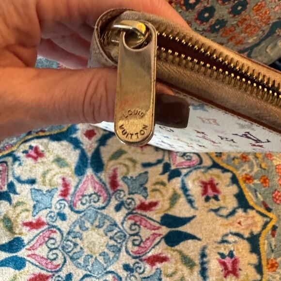 Louis Vuitton Takashi, Murakami collaboration, long zippy wallet w/pink interior - Picture 5 of 6